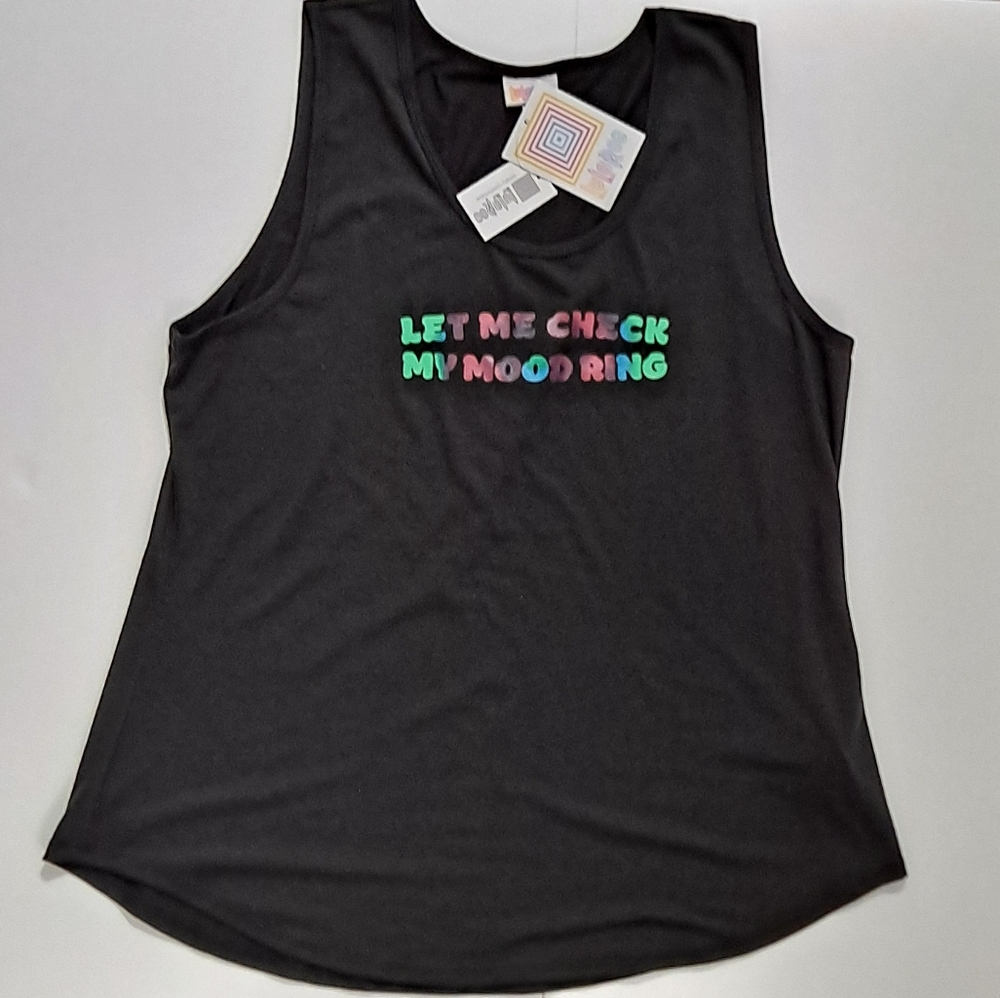 LulaRoe Graphic Top